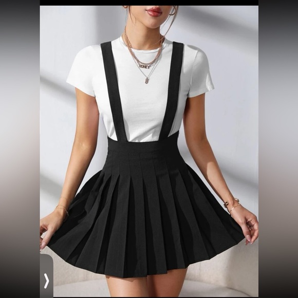 Suspender Skirt & Shirts Set - Picture 1 of 13